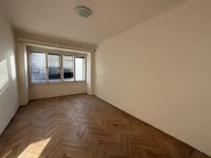 Pronájem bytu 2+1, Praha - Bubeneč, Čs. armády, 79 m2
