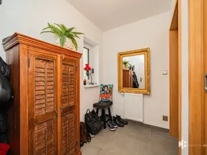 Prodej podílu bytu 3+kk, Přezletice, Zahradní, 148 m2