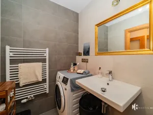 Prodej podílu bytu 3+kk, Přezletice, Zahradní, 148 m2