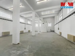 Pronájem výrobních prostor, Libušín, Důl Max, 768 m2