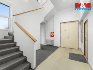 Pronájem výrobních prostor, Libušín, Důl Max, 768 m2
