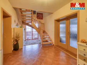 Prodej rodinného domu, Kvíčovice, 249 m2