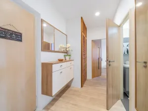 Prodej bytu 2+1, Praha - Vokovice, Syrská, 52 m2