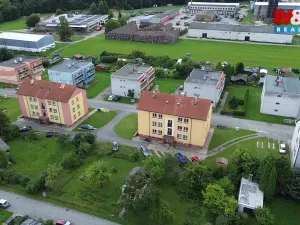 Prodej bytu 3+1, Černovice, Družstevní, 56 m2