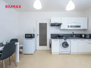 Pronájem bytu 1+kk, Praha - Stodůlky, Smíchovská, 24 m2
