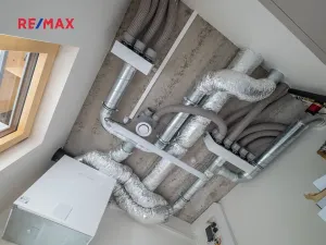 Prodej rodinného domu, Praha - Horní Počernice, Krotitelů, 197 m2