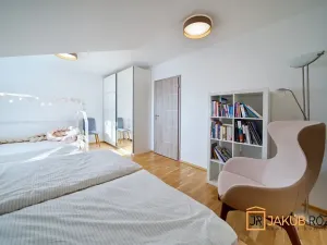 Prodej bytu 3+kk, Černý Důl, 92 m2