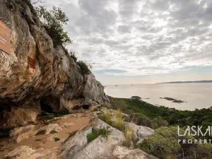 Prodej činžovního domu, Salamina, Salamina, Řecko, 500 m2