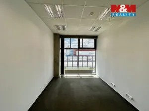 Pronájem kanceláře, Nupaky, Komerční, 200 m2