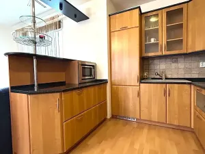 Pronájem bytu 3+kk, Praha - Strašnice, Názovská, 91 m2