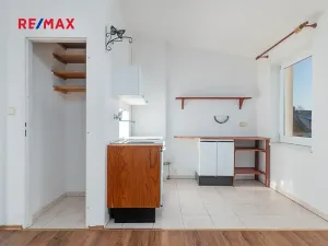 Prodej bytu 2+1, Plzeň, Ořechová, 70 m2