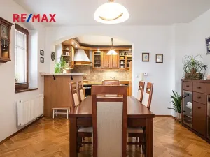 Prodej rodinného domu, Cvikov, Komenského, 298 m2