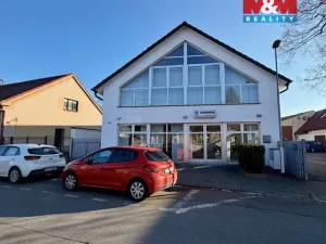 Pronájem bytu 3+1, Pardubice - Nové Jesenčany, 85 m2