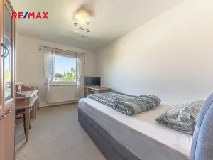 Prodej bytu 4+kk, Praha - Čakovice, Ke stadionu, 82 m2