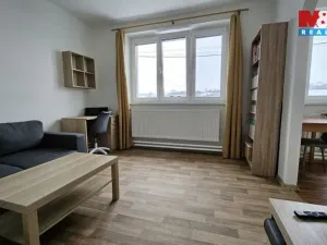 Pronájem bytu 2+1, Zlobice, 60 m2