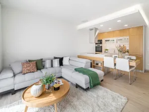 Prodej bytu 3+kk, Holubice, 81 m2