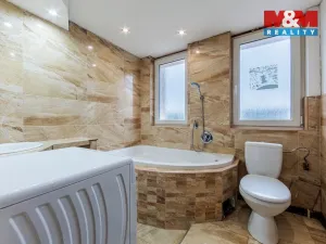 Prodej bytu 3+kk, Karlovy Vary - Rybáře, Borová, 43 m2
