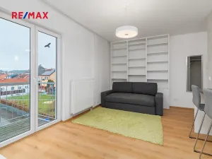 Pronájem bytu 2+kk, Zbůch, Brigádnická, 40 m2