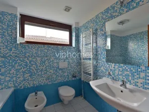 Pronájem rodinného domu, Praha - Nebušice, Nebušická, 360 m2