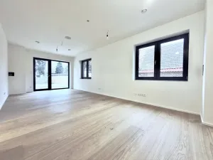 Prodej bytu 2+kk, Praha - Hlubočepy, U náhonu, 55 m2