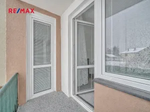 Prodej bytu 3+1, Mukařov, Pražská, 64 m2