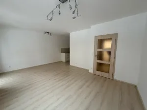 Pronájem bytu 1+kk, Praha - Hlubočepy, Miloše Havla, 36 m2