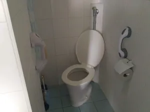 Pronájem bytu 1+kk, Praha - Troja, Olštýnská, 27 m2