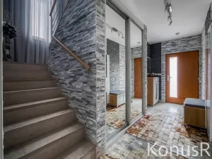 Prodej rodinného domu, Praha - Pitkovice, Lošáková, 137 m2