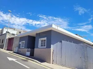 Prodej rodinného domu, Santiago del Teide, Španělsko, 100 m2