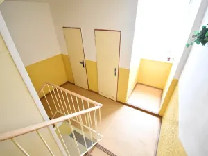 Prodej bytu 4+1, Chomutov, Bezručova, 80 m2