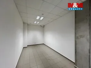 Pronájem kanceláře, Nupaky, Komerční, 100 m2