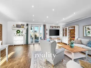 Prodej rodinného domu, Hrádek, 166 m2