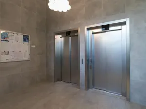 Pronájem bytu 3+kk, Praha - Strašnice, Zvěřinova, 89 m2