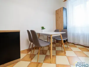 Pronájem bytu 2+1, Praha - Žižkov, Biskupcova, 69 m2