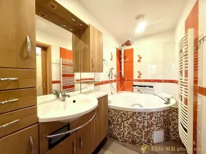 Prodej rodinného domu, Straky, 122 m2