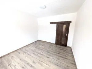 Pronájem bytu 2+1, Klášterec nad Ohří, Okružní, 62 m2