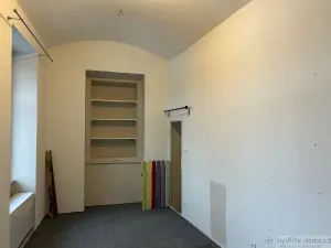 Pronájem obchodního prostoru, Tábor, Palackého, 50 m2