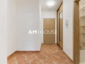 Pronájem bytu 3+kk, Praha - Vysočany, Ocelářská, 81 m2