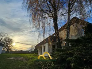 Prodej rodinného domu, Doubravička, 195 m2