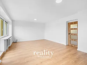 Pronájem rodinného domu, Dobšice, Horní, 220 m2