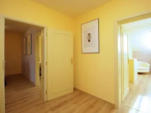 Pronájem bytu 3+1, Praha - Vinohrady, Máchova, 100 m2