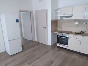 Prodej ubytování, Praha - Vysočany, Čerpadlová, 57 m2