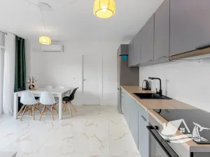 Prodej bytu 4+kk, Torrevieja, Španělsko, 70 m2