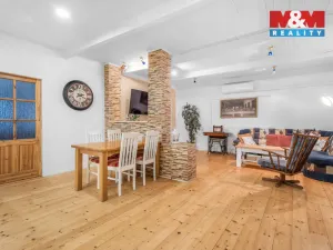 Prodej rodinného domu, Velvary, Pražská, 218 m2