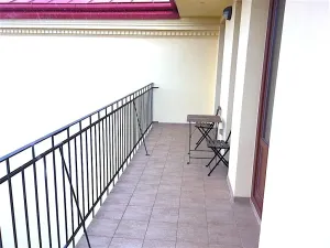 Pronájem bytu 3+1, Praha - Vinohrady, Máchova, 100 m2