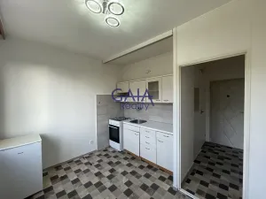 Pronájem bytu 1+1, Veselí nad Moravou, Hutník, 31 m2