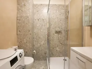 Pronájem bytu 1+kk, Beroun, U Židovského hřbitova, 41 m2