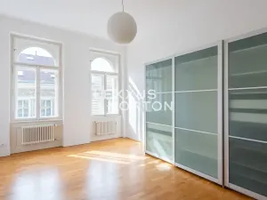 Pronájem bytu 3+1, Praha - Vinohrady, Balbínova, 130 m2
