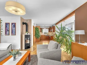 Prodej rodinného domu, Vysoká nad Labem, 263 m2