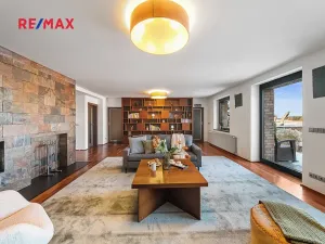 Prodej vily, Praha - Klánovice, Zádražanská, 330 m2